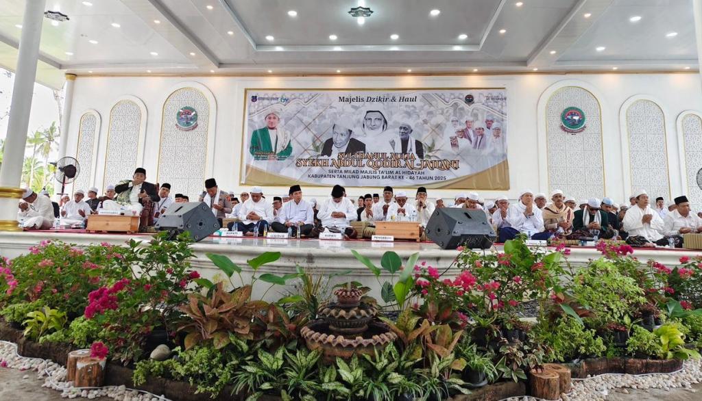 Haul Akbar Syekh Abdul Qodir Al-Jailani Digelar di Kuala Tungkal, Ribuan Jamaah Padati Pesantren Al-Baqiyatush Shalihat