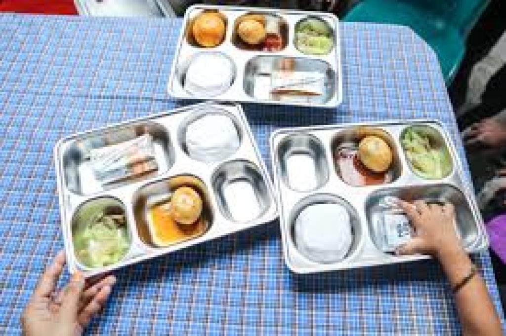 Program Makan Bergizi Gratis (MBG) Resmi Dimulai di Jambi