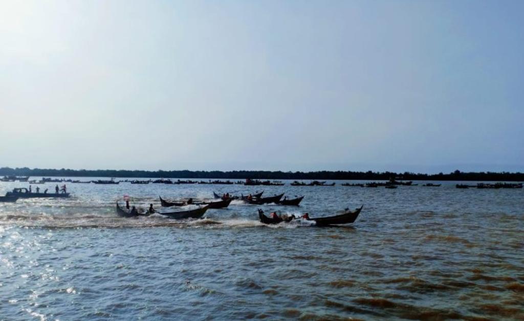 Balap Pompong Semarak di WFC Kuala Tungkal, Warnai HUT Tanjab Barat ke-60