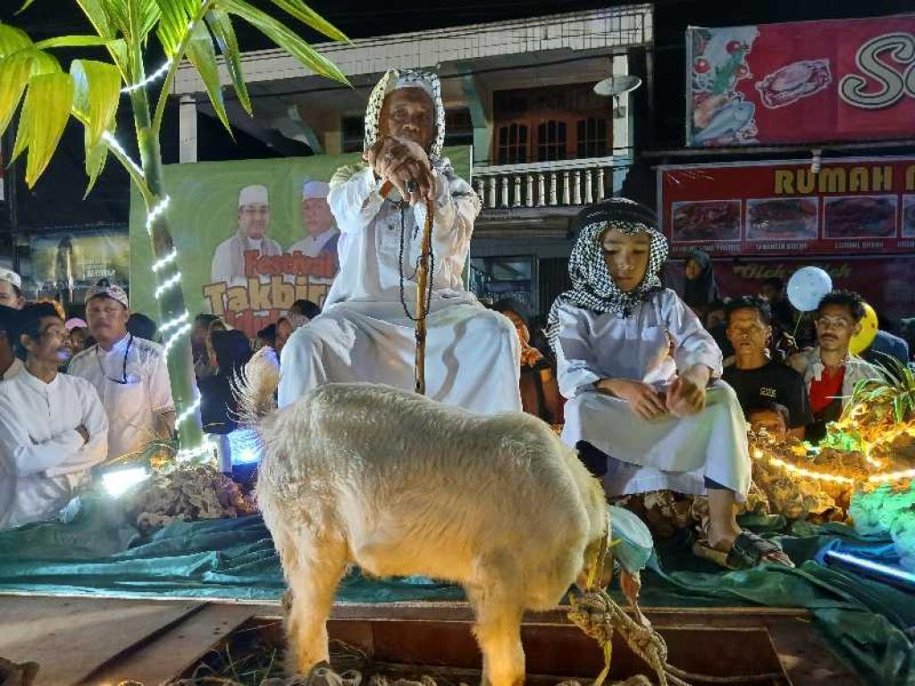 Meriahkan Malam Idul Adha, Tanjab Barat Gelar Festival Takbiran 1446 H