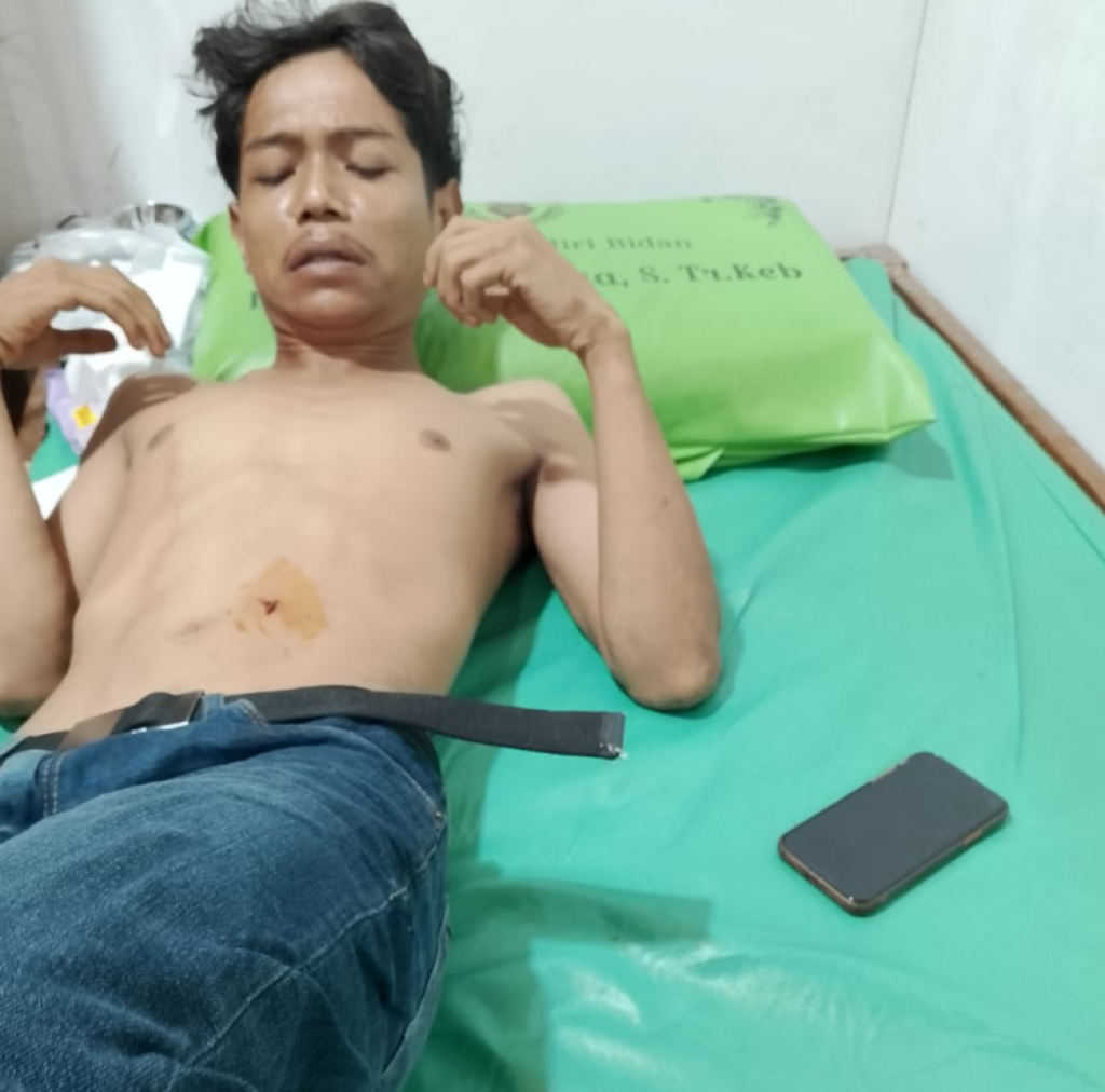 Perampokan Brutal di Betara: Warga Parit Atong Dibacok, Uang Puluhan Juta Dirampas