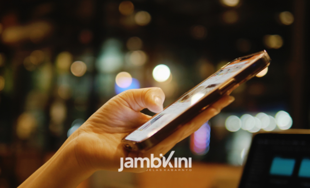 Pemerintah Indonesia Batasi Akses Media Sosial bagi Anak di Bawah 16 Tahun